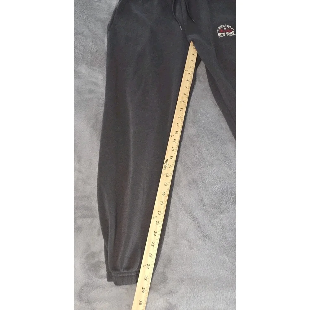 Cult Favorite Brooklyn New‎ NY 1991 Light Gray Sweatpants Size Medium